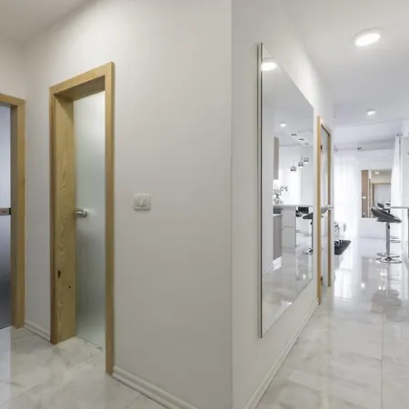 公寓 Luxury Suites 索林